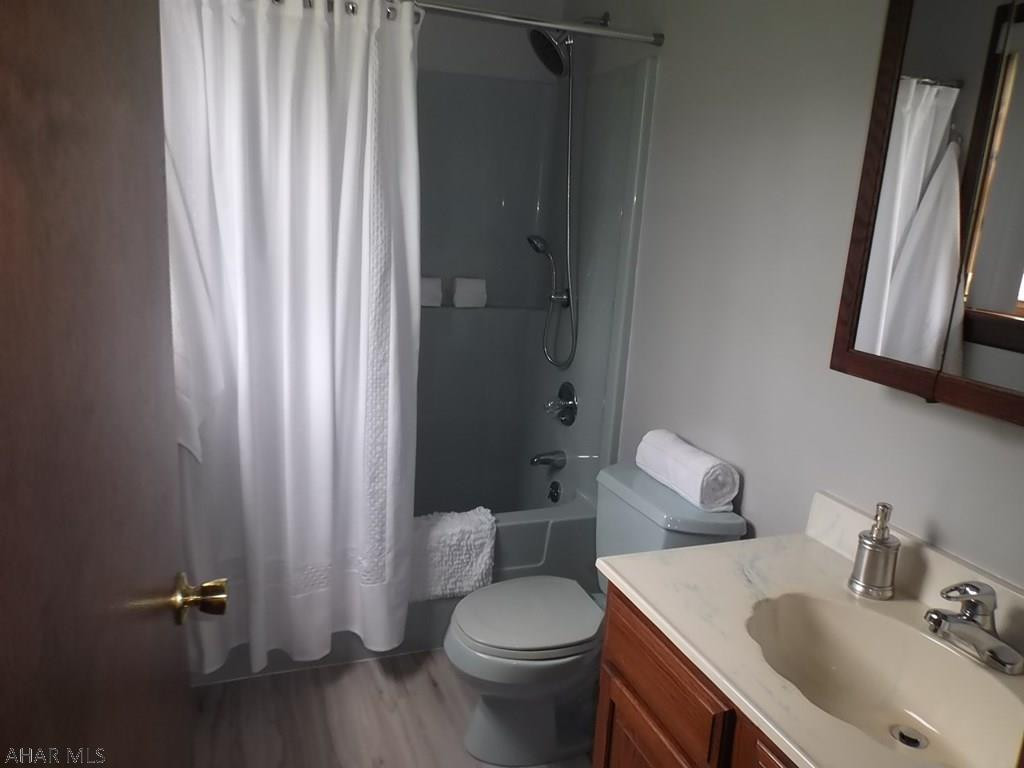 Holliday Heights - Residential