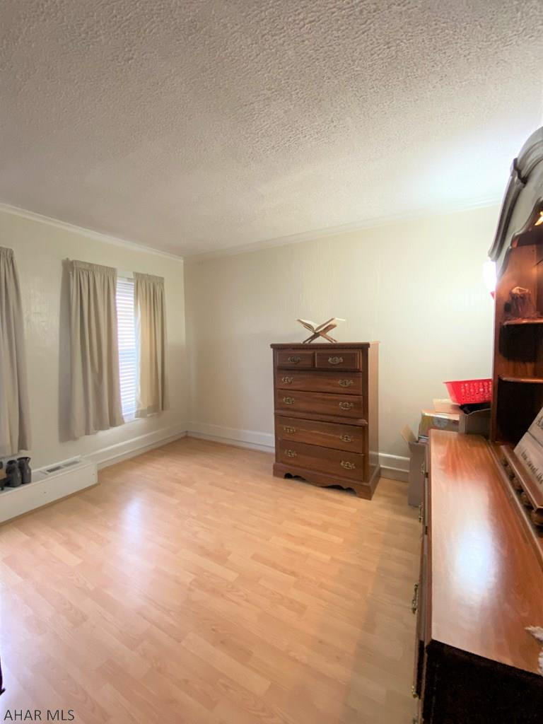 Juniata - Residential