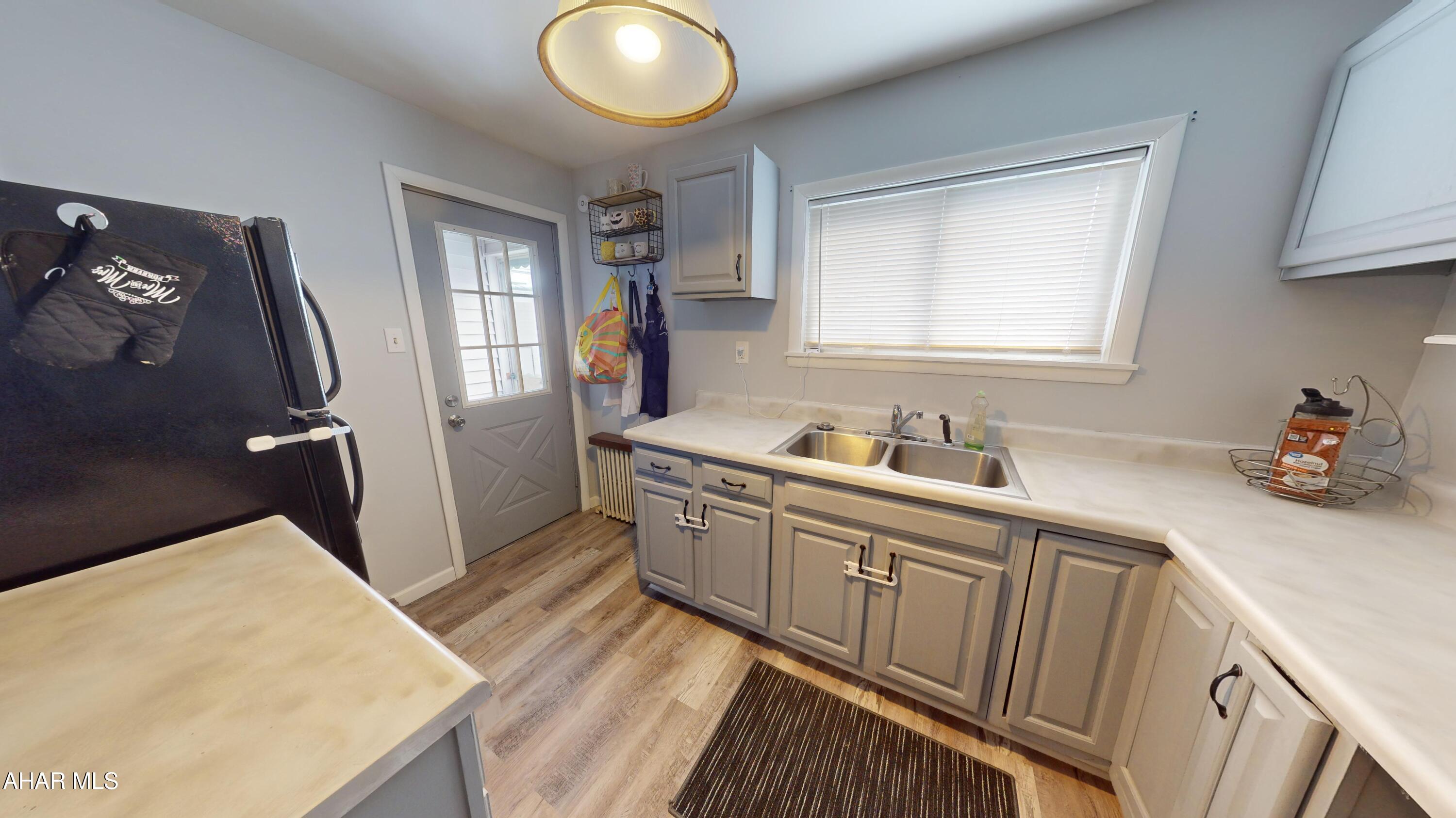 Juniata - Residential