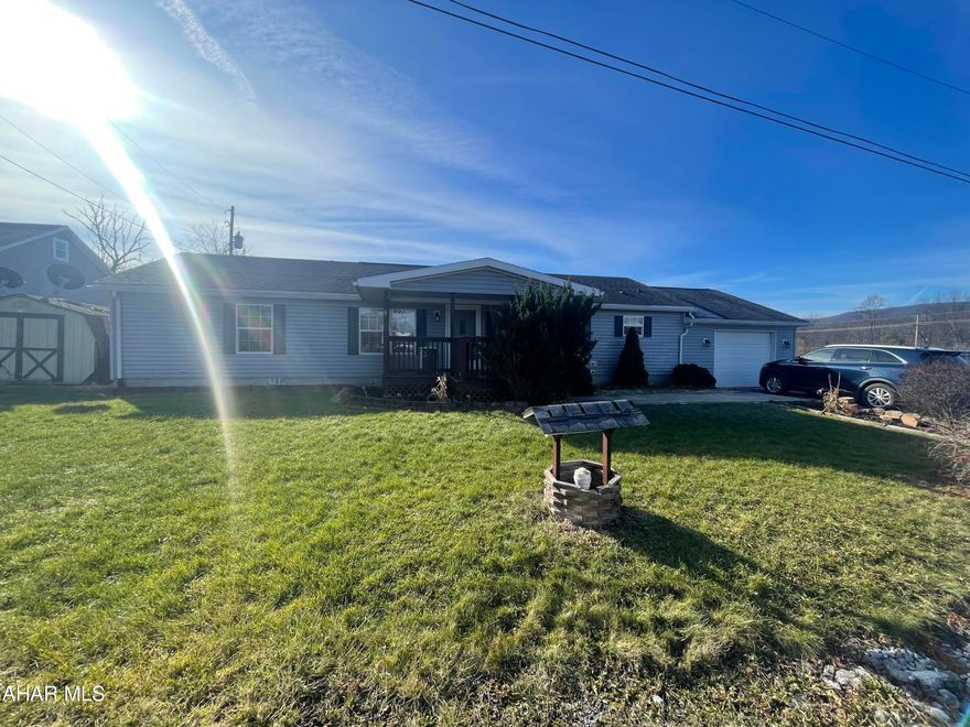 2005 mobile home that sits on .23 acre. 3 bedroom 2 bath. Master suite. Family room with fireplace. Pantry and laundry area off garage. Garage oversized 1 car. Above ground pool with fenced backyard. Take a look!