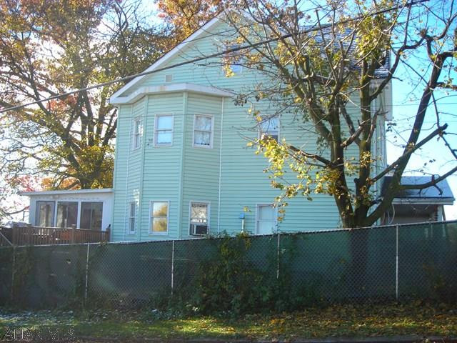 Unknown - Residential