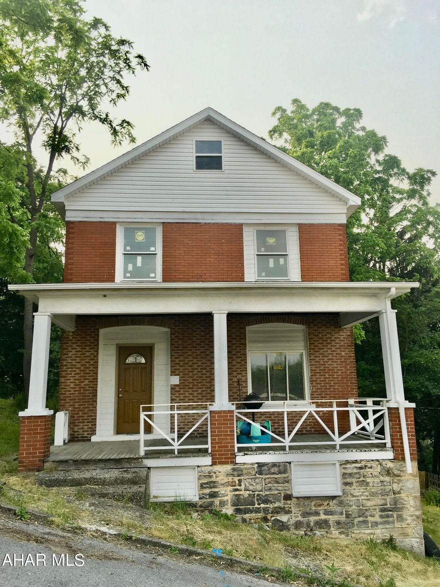 3 Bedroom, 1 Bath home, open canvas, bring your ideas and inspiration. This home is fully drywalled, electrical run and some plumbing run. Newer roof trusses, roof sheeting, and shingles. Operating pocket doors and beautiful woodworking throughout. Some re-pointed brick work. Front door and windows recently installed. Off street parking available on flat ground in yard. Could be easily made into driveway. New baseboards in the box. Investors Dream!