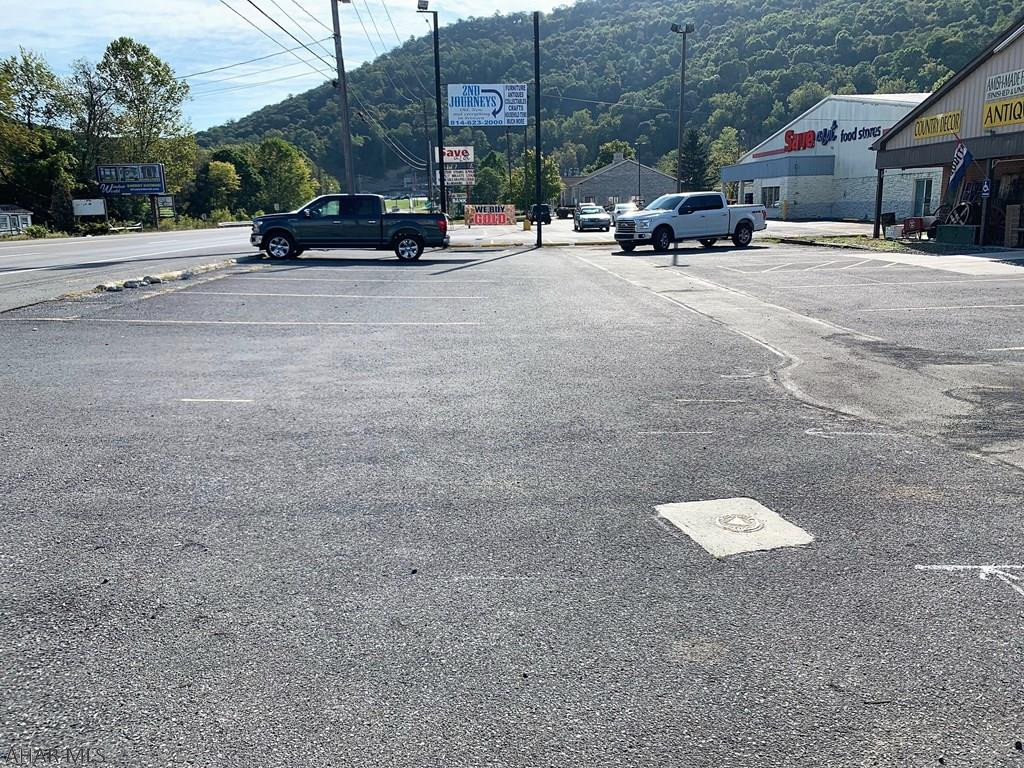 Unknown - Commercial Sale