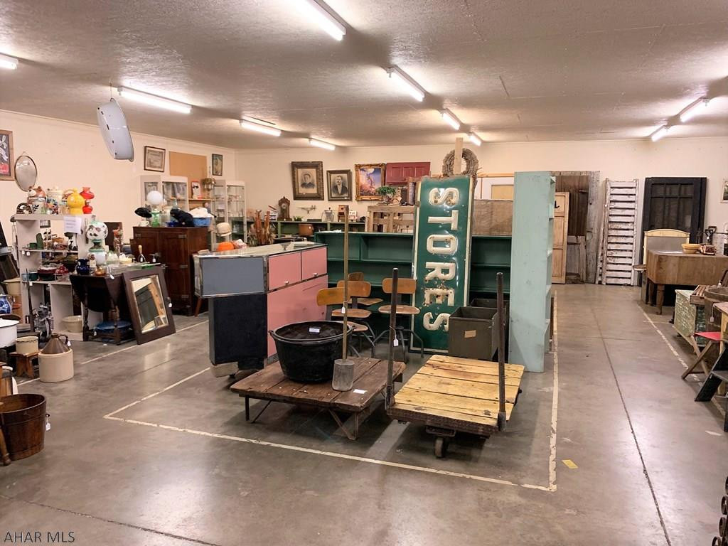 Unknown - Commercial Sale