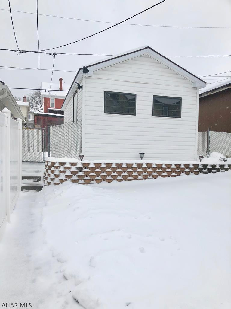 Unknown - Residential