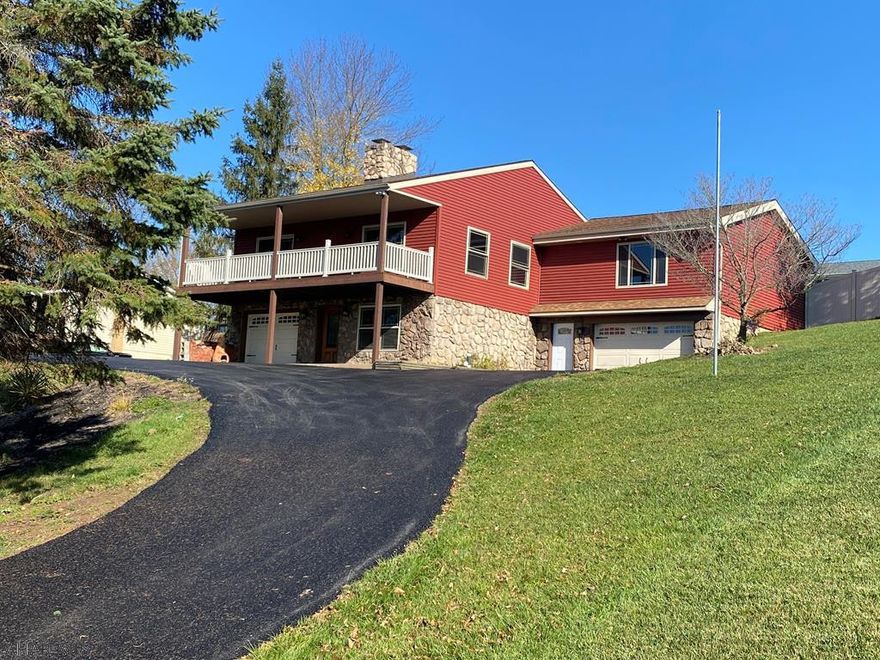 This home features many updates including newer heat pump with central AC. Beautiful views from the covered deck. Above ground pool and new concrete patio for entertaining. Don't miss out on this property in Rolling Hills!