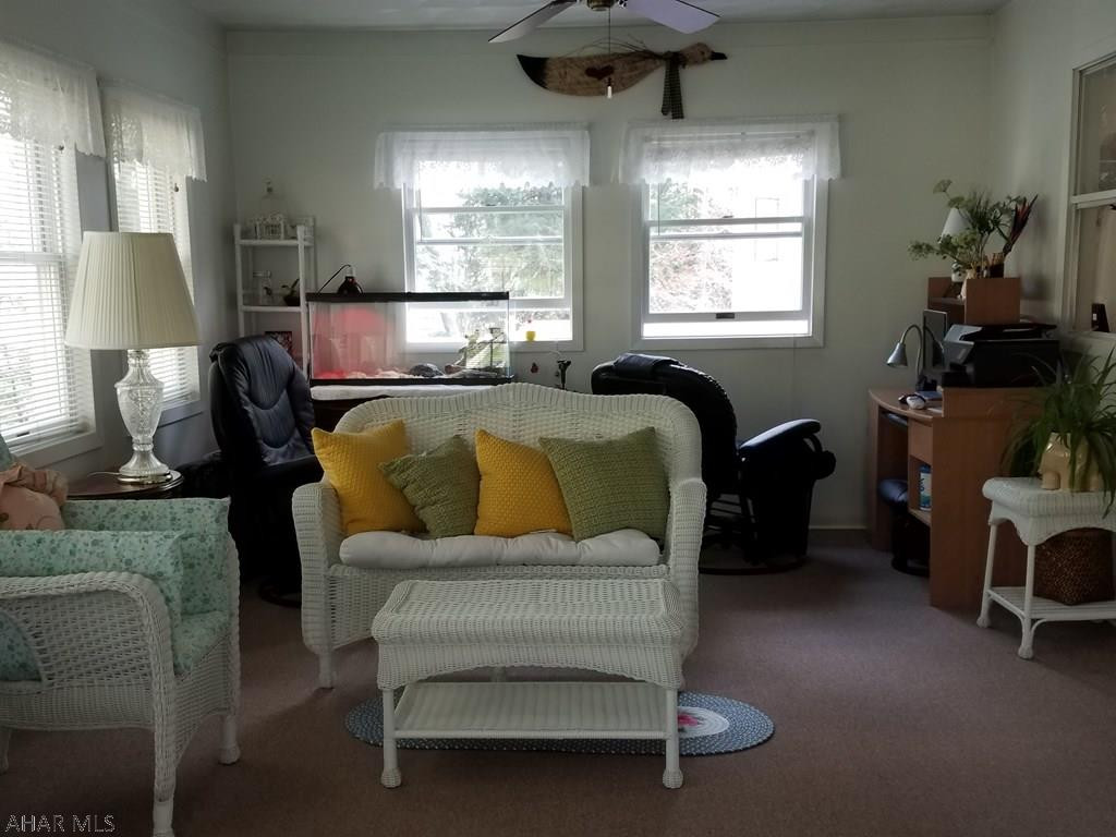 Glendale Yearound - Residential