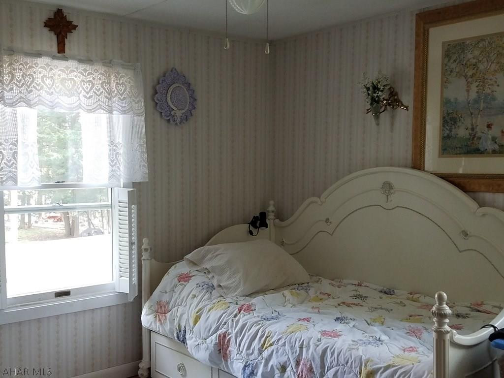 Glendale Yearound - Residential