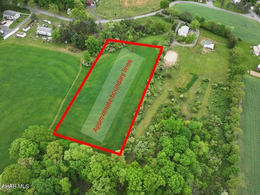 Dreaming of wide-open spaces and breathtaking mountain views? This pristine 4+ acre land listing is your canvas for creating the ultimate mountain retreat and the perfect place to build your dream home! Let nature be your backdrop and imagination your guide. Being sold AS-IS