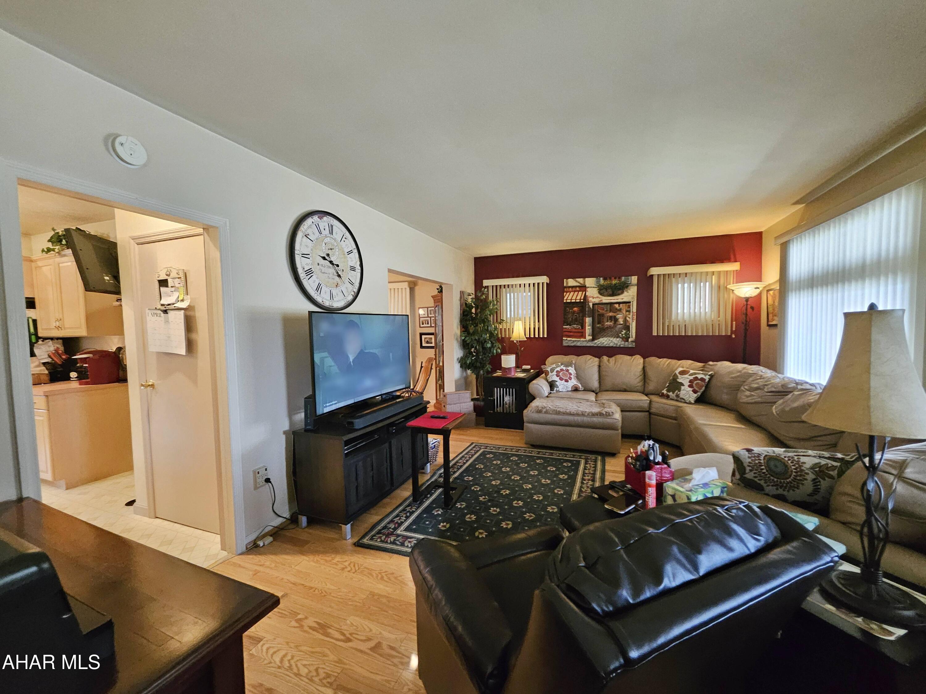 Juniata - Residential