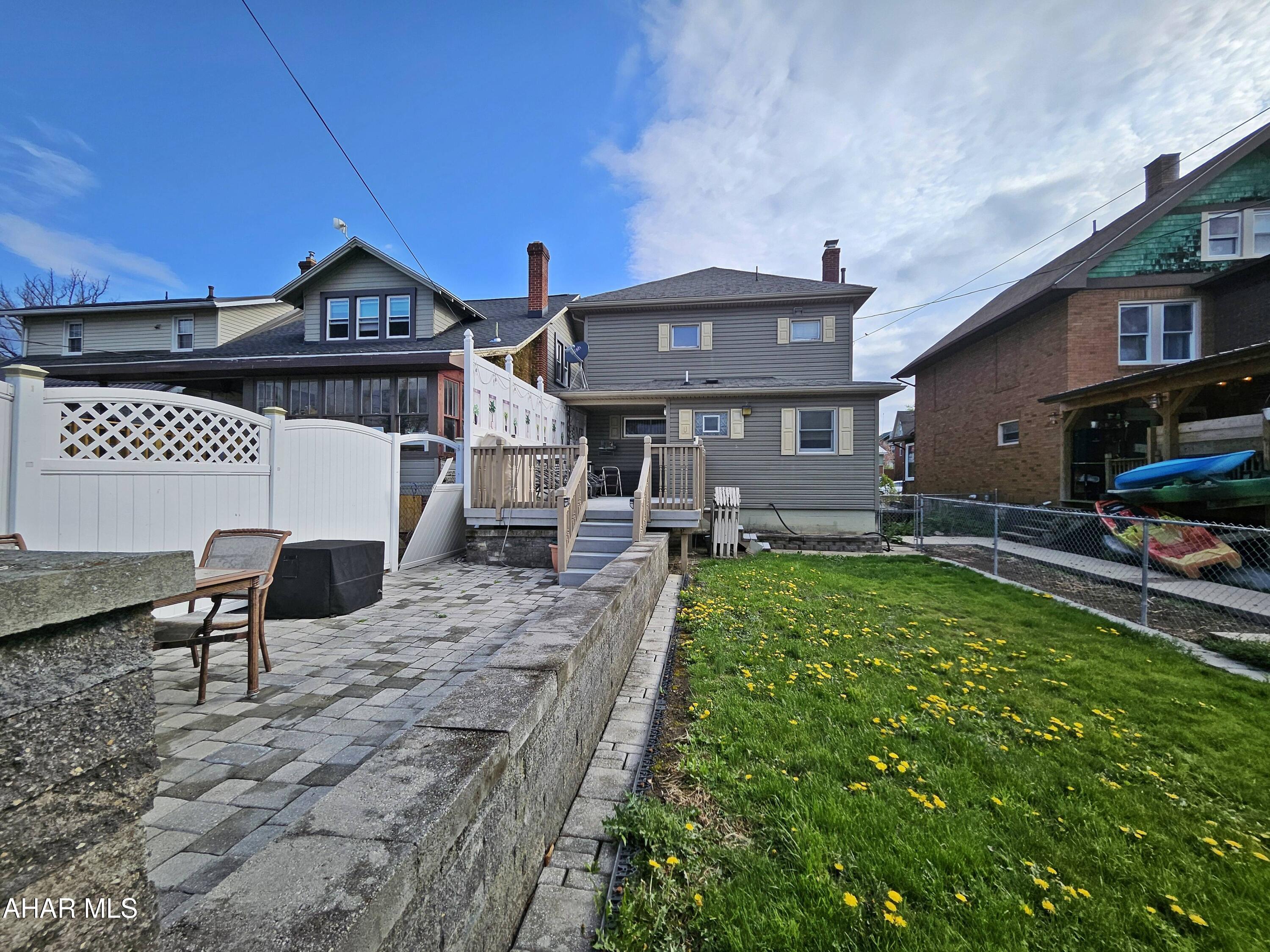 Juniata - Residential