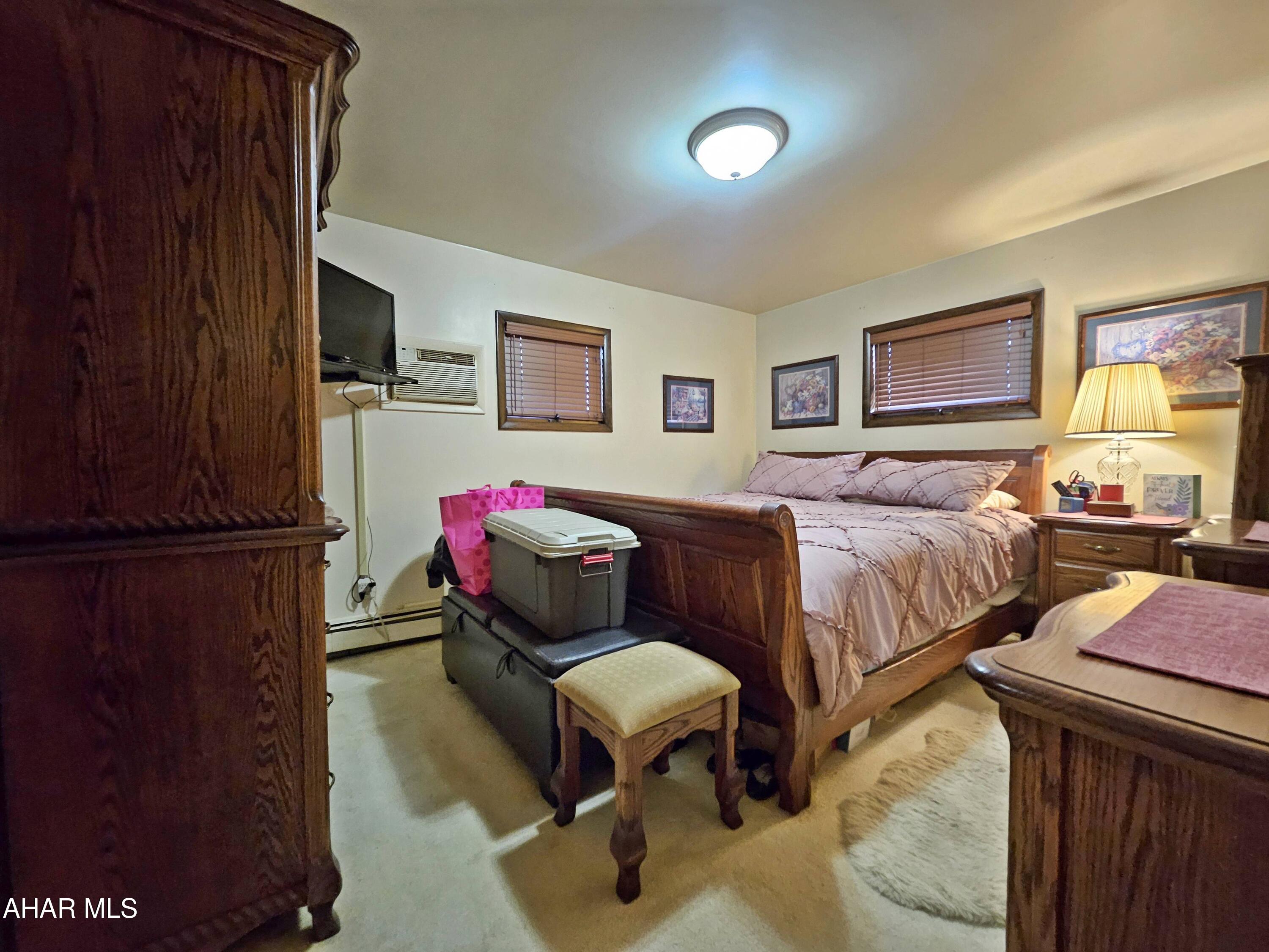 Juniata - Residential