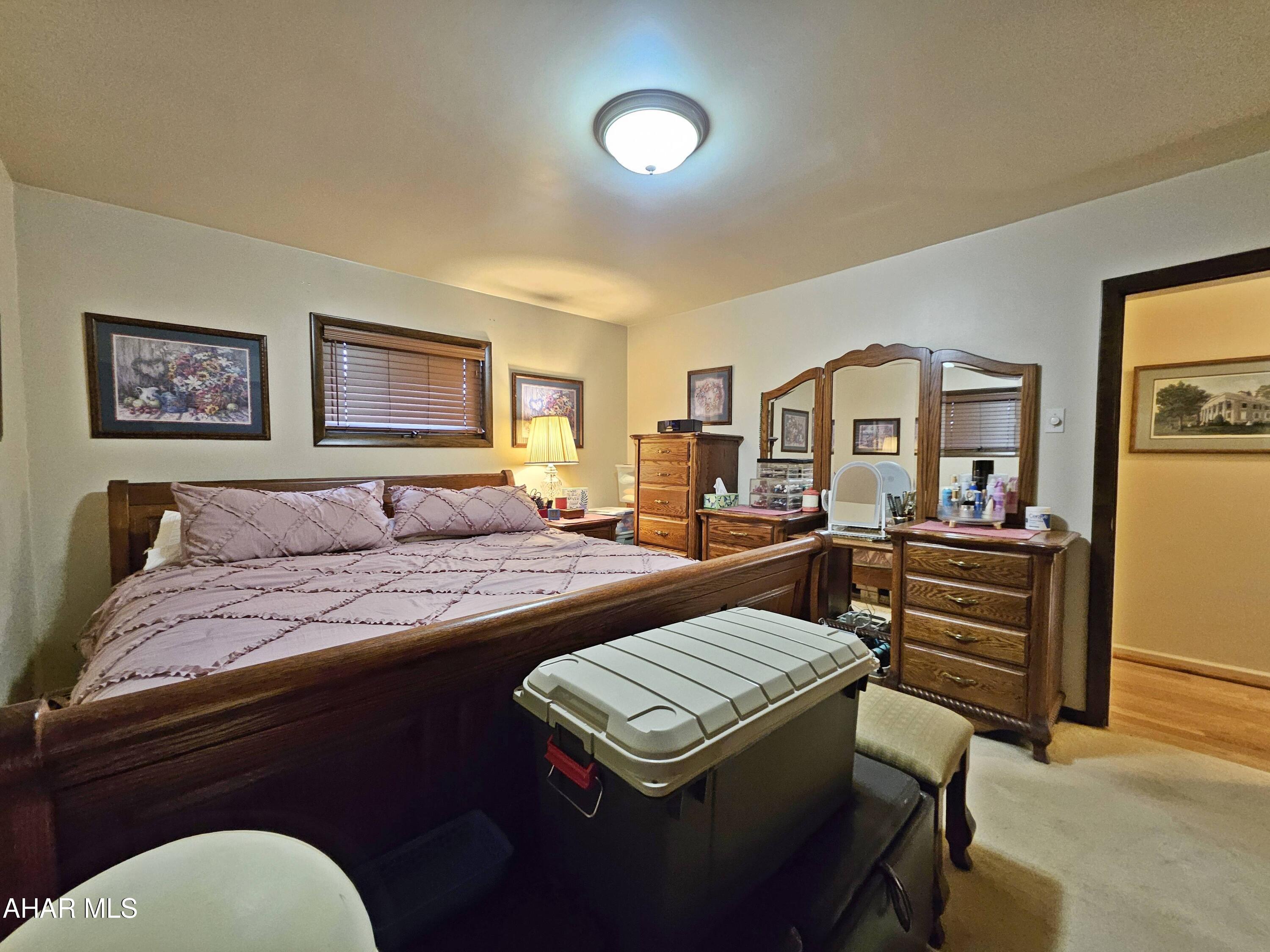 Juniata - Residential