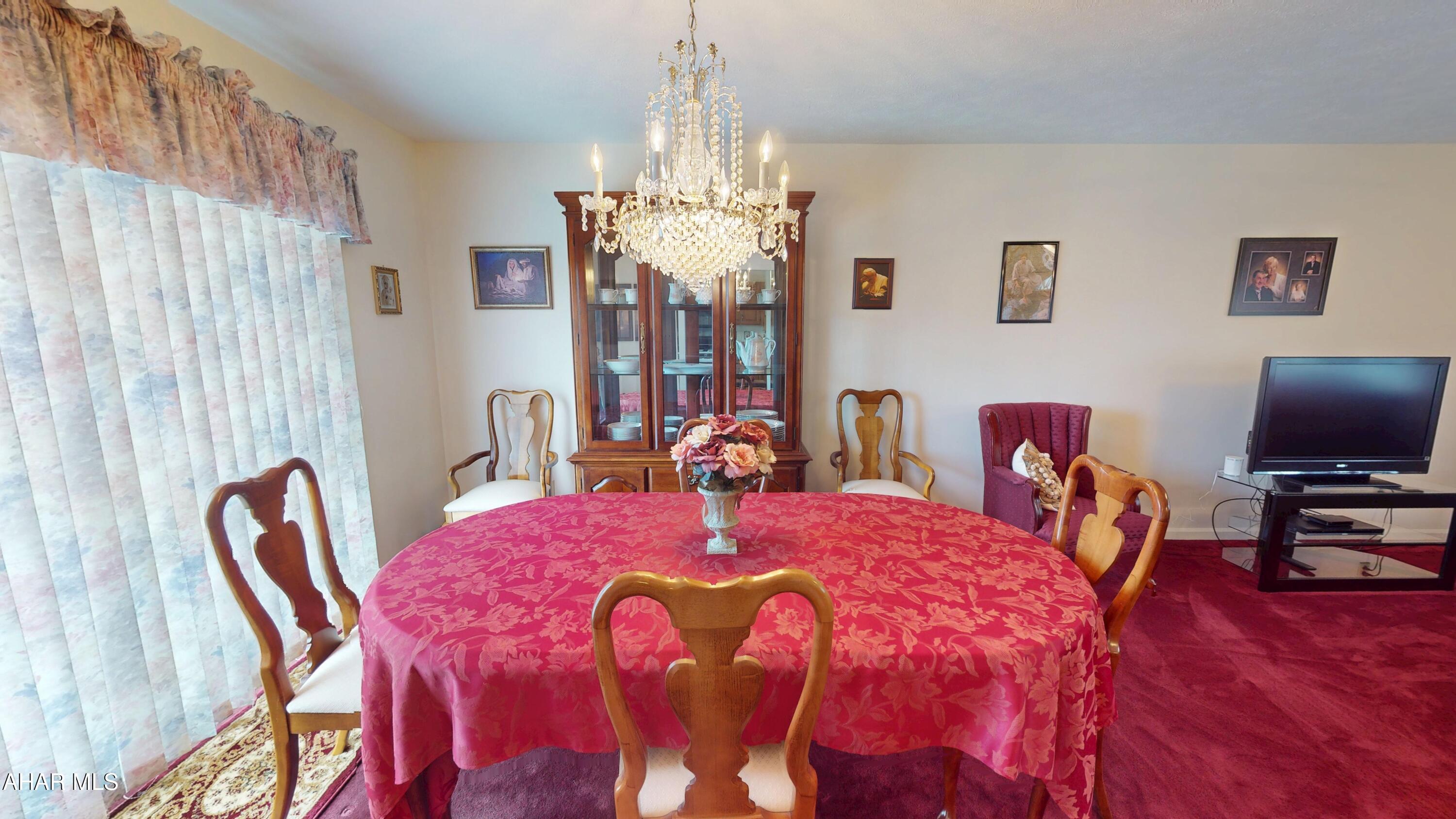 Rolling Hills - Residential