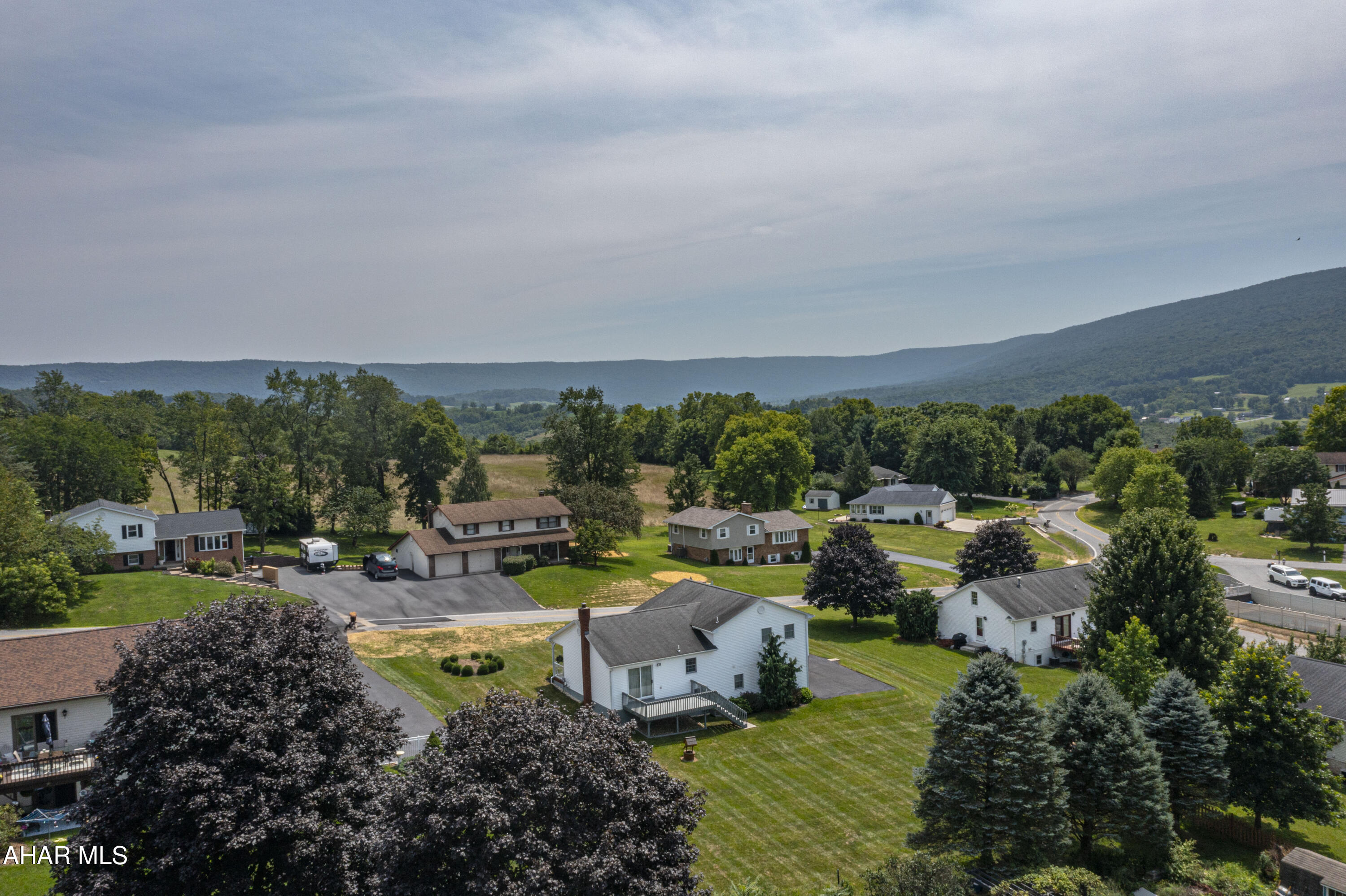 Rolling Hills - Residential