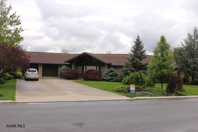 Fox Hollow - Residential