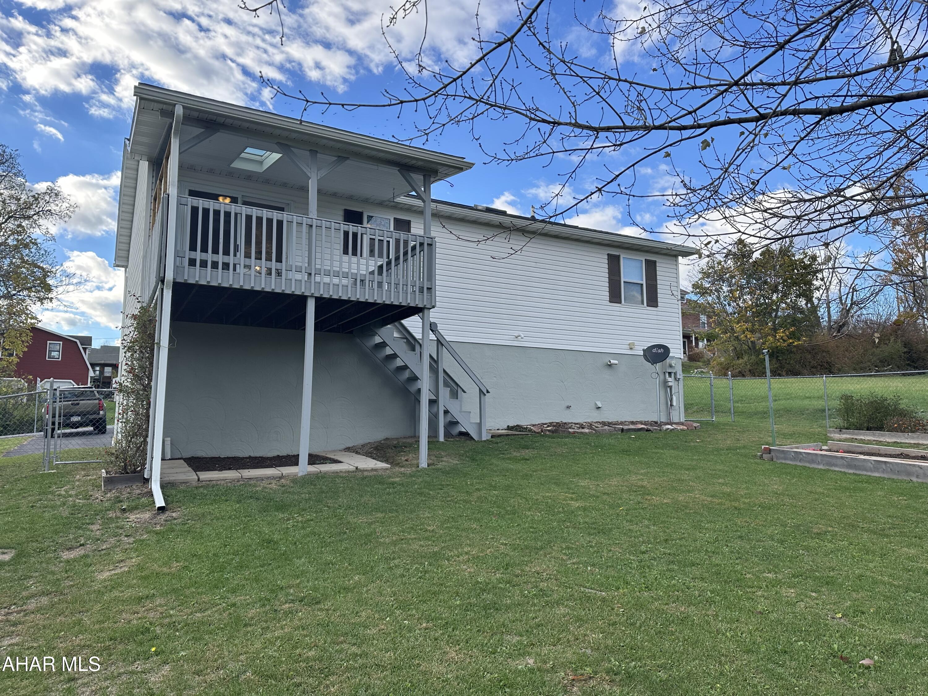 Juniata - Residential