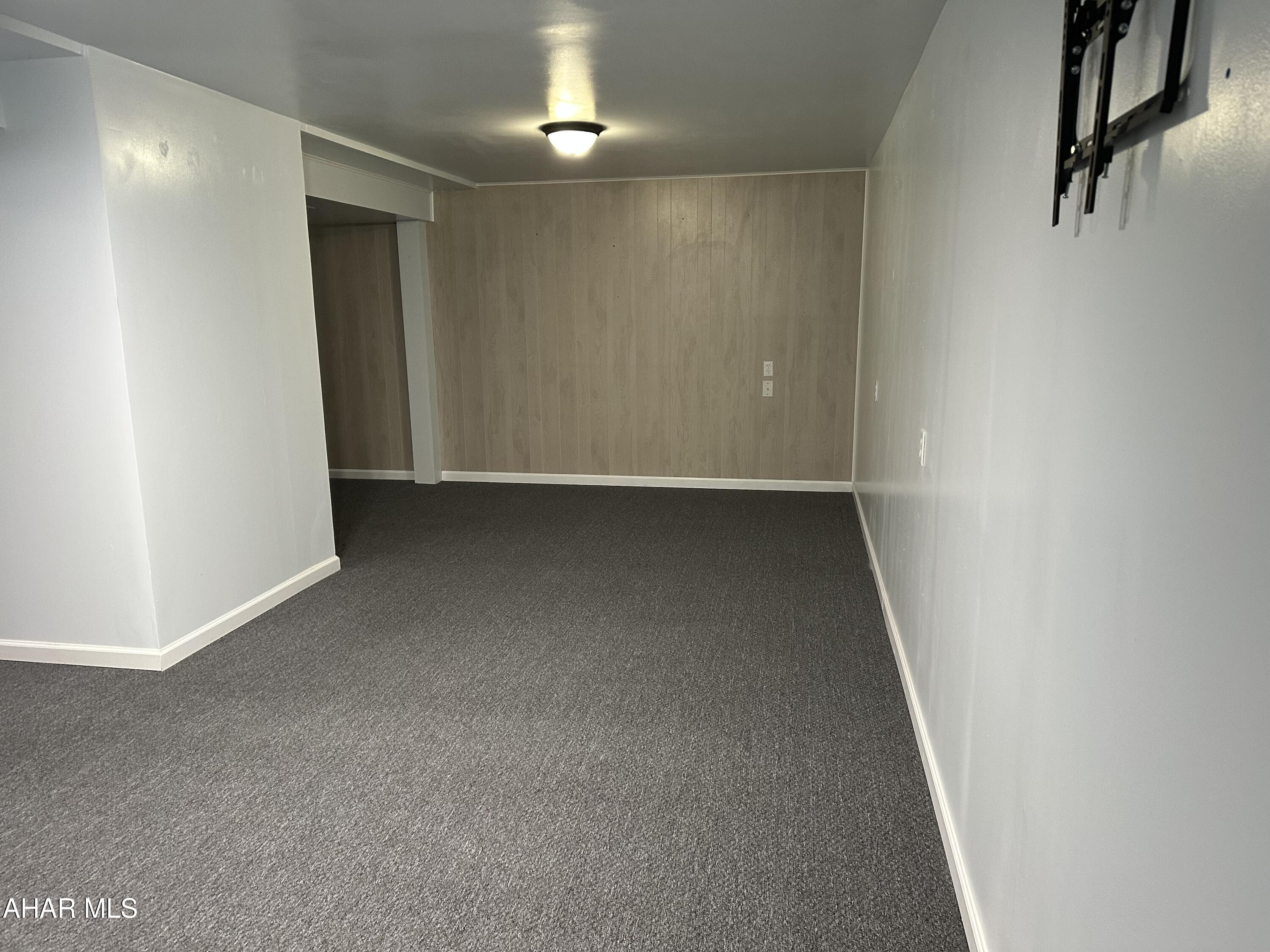 Juniata - Residential