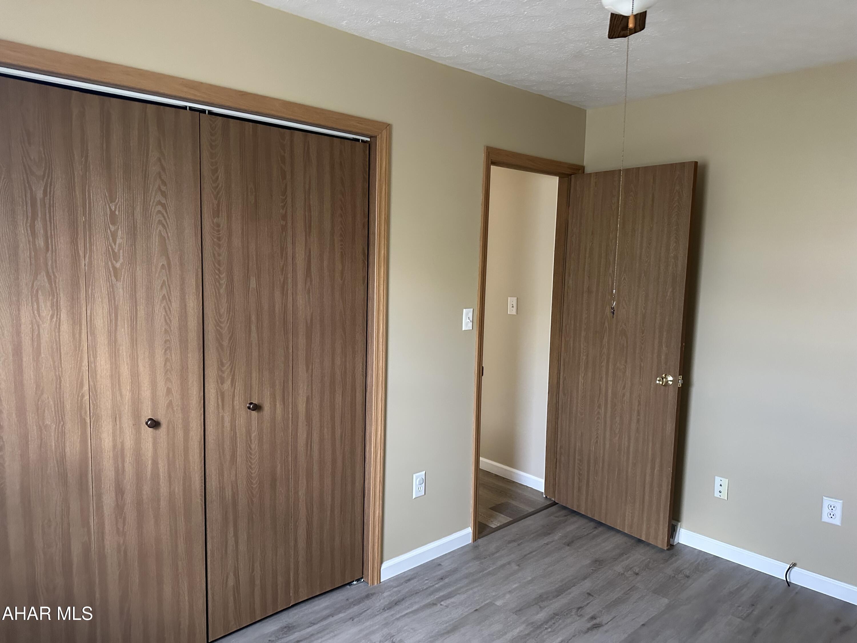 Juniata - Residential