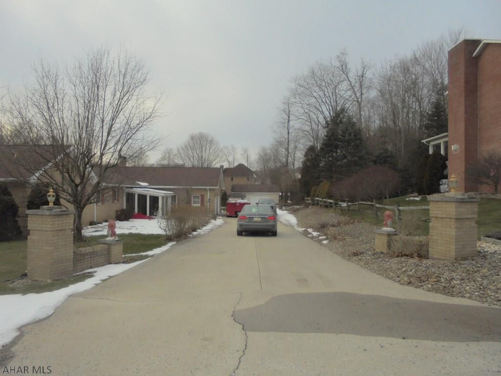Crestwood - Residential
