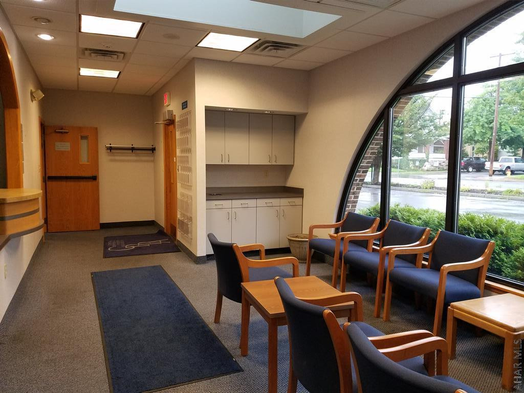 Unknown - Commercial Sale