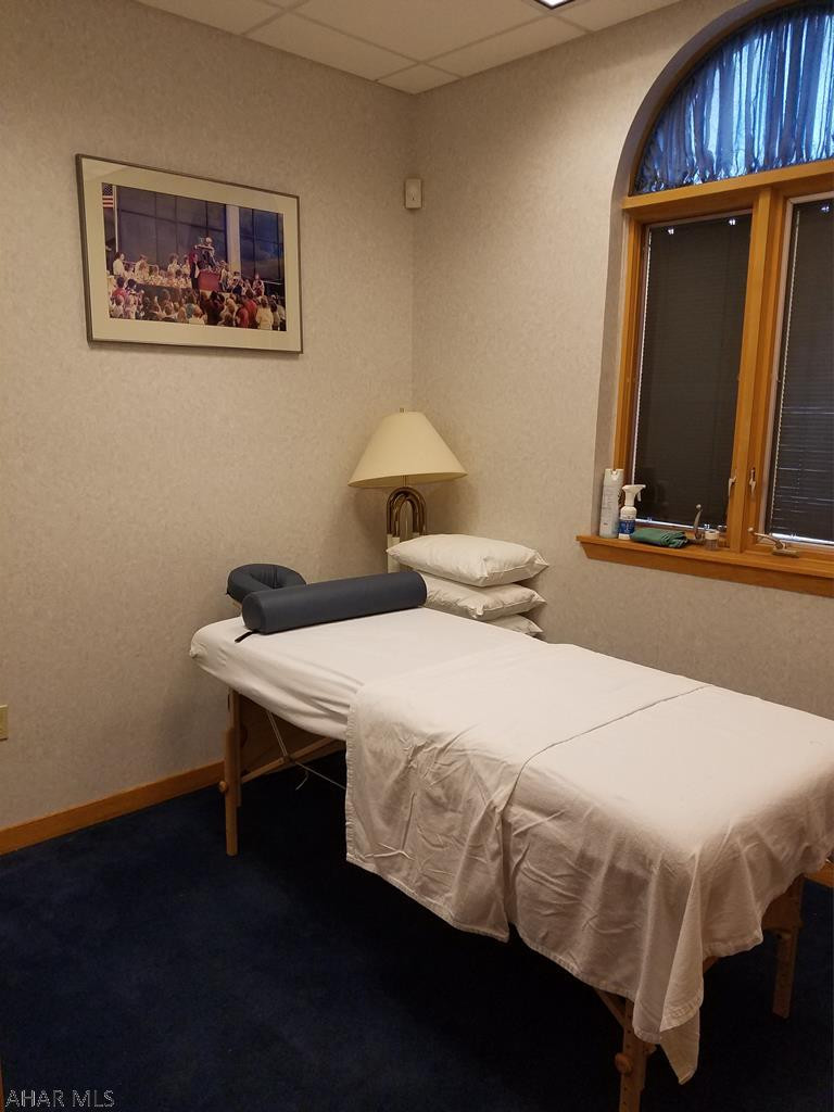 Unknown - Commercial Sale