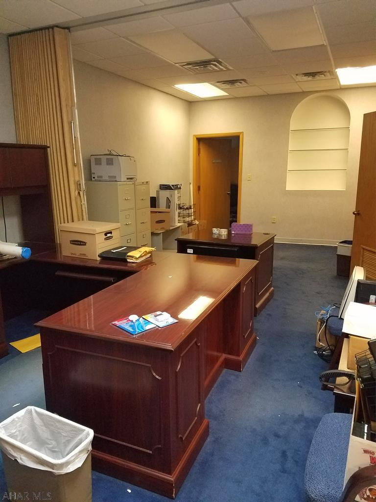 Unknown - Commercial Sale