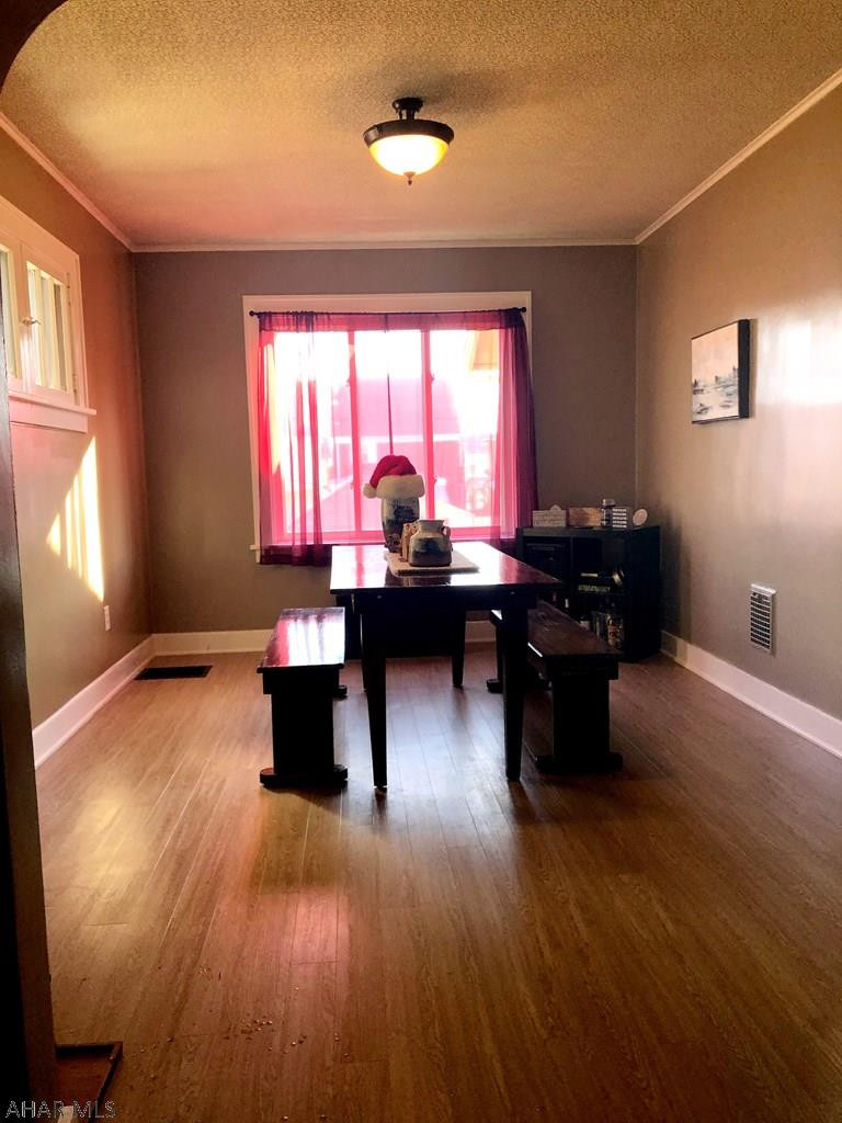 Juniata - Residential