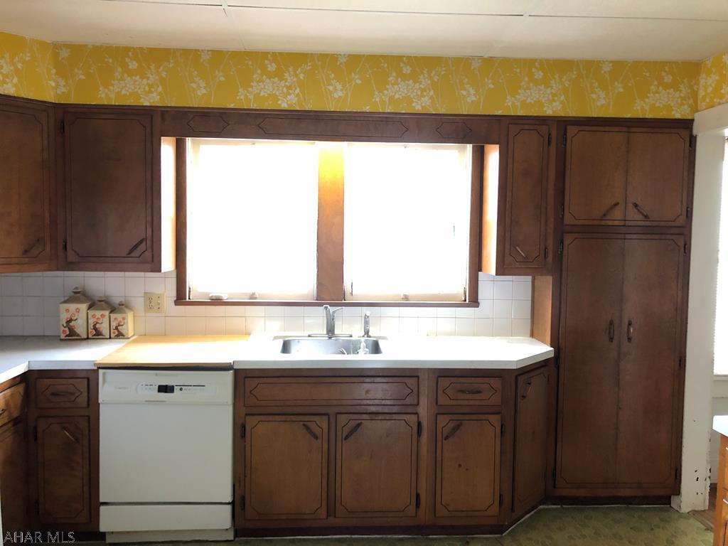 Llyswen - Residential