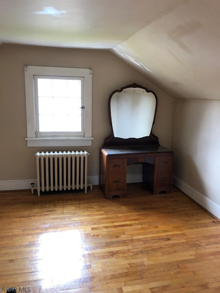 Llyswen - Residential