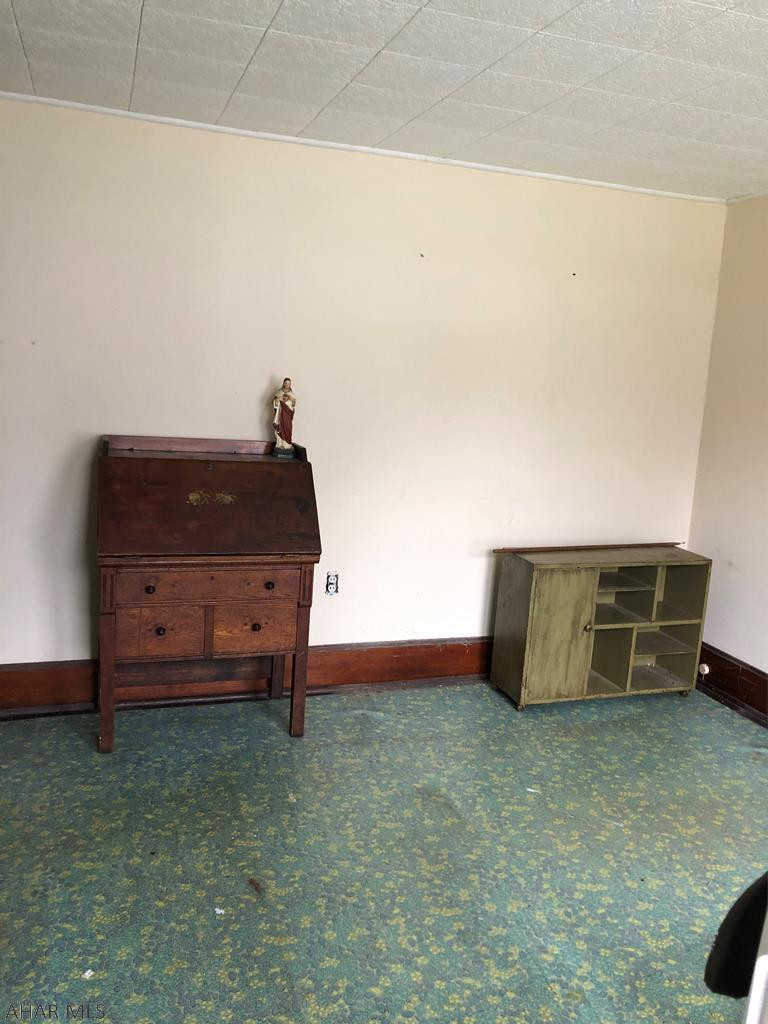 Llyswen - Residential