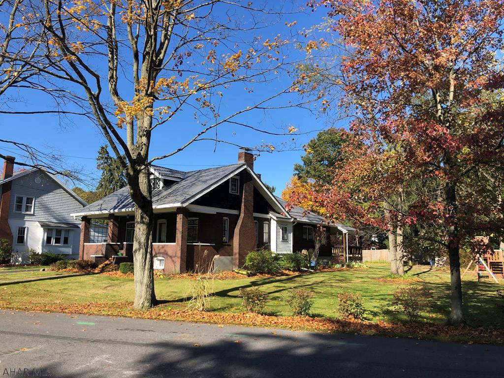 Llyswen - Residential