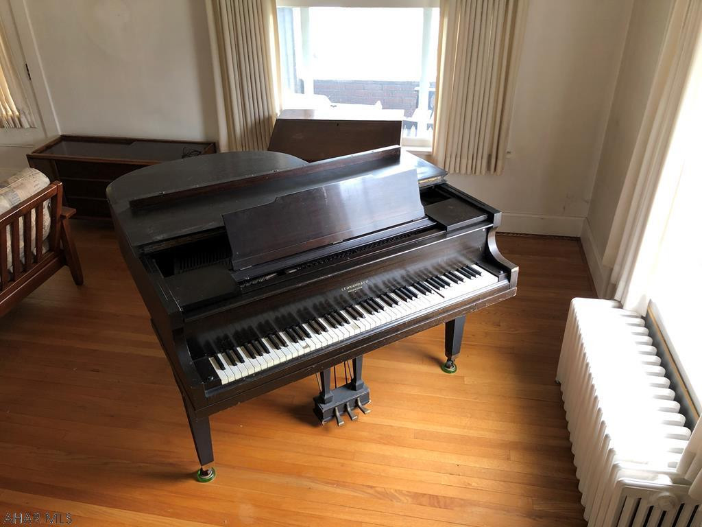 Llyswen - Residential