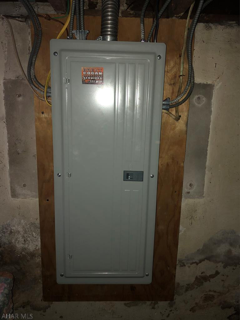 Llyswen - Residential