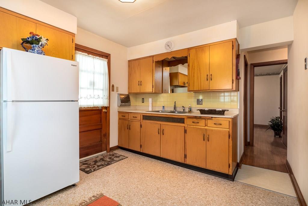 Unknown - Residential