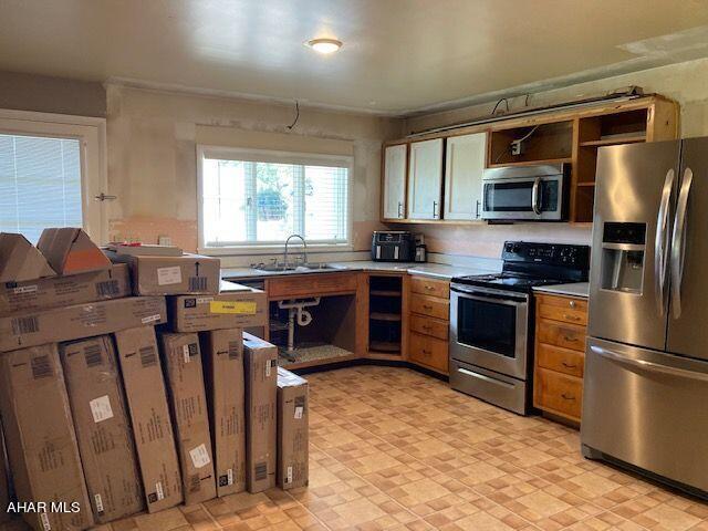 Unknown - Residential