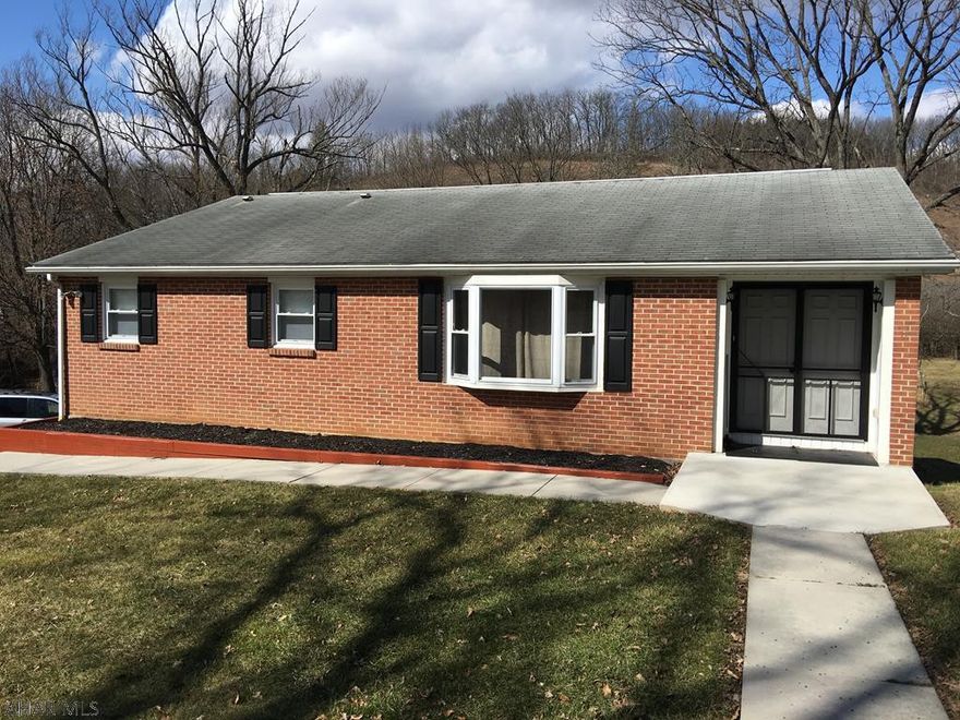 Very spacious and clean home.  Stove, refrigerator are included.  Electric heat, well water and septic tank.  Buyer responsible for snow removal, garbage, electric, salt for water softner and mowing the lawn.  Pets have to be approved by the Landlord.