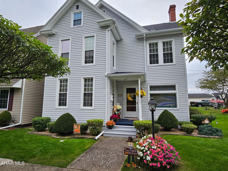 Beautiful move in ready home with amazing curb appeal! This house has been remodeled with great thought! Beautiful windows and siding with amazing landscaping outside. Great big yard! This home has been almost completely gutted and quality work put back into it. Very well insulated for low utility costs! On a dead-end street behind the Bellwood Elementary school. Beautiful neighborhood and home. See it before its gone!
