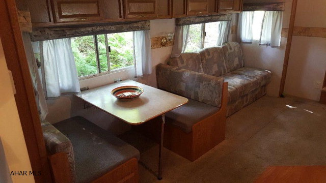 Glendale Yearound - Residential