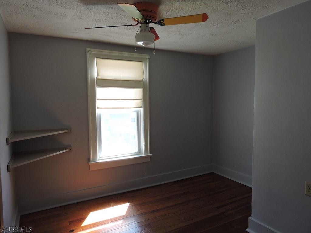 Pleasant Valley - Residential