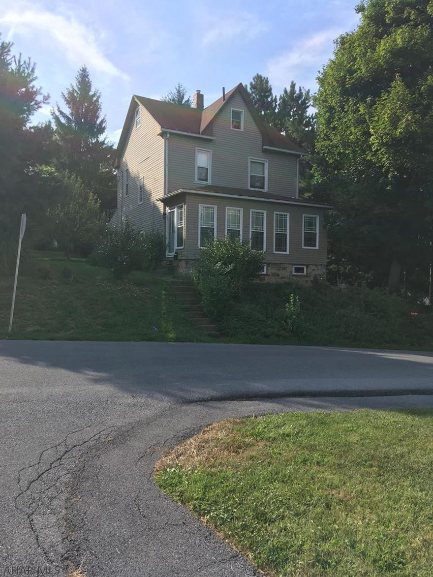 A nice 3 bedroom, 2 bathroom house on a large corner lot with lots of privacy. Newer flooring throughout first floor and newer carpets in two bedrooms. Two sheds in the back.