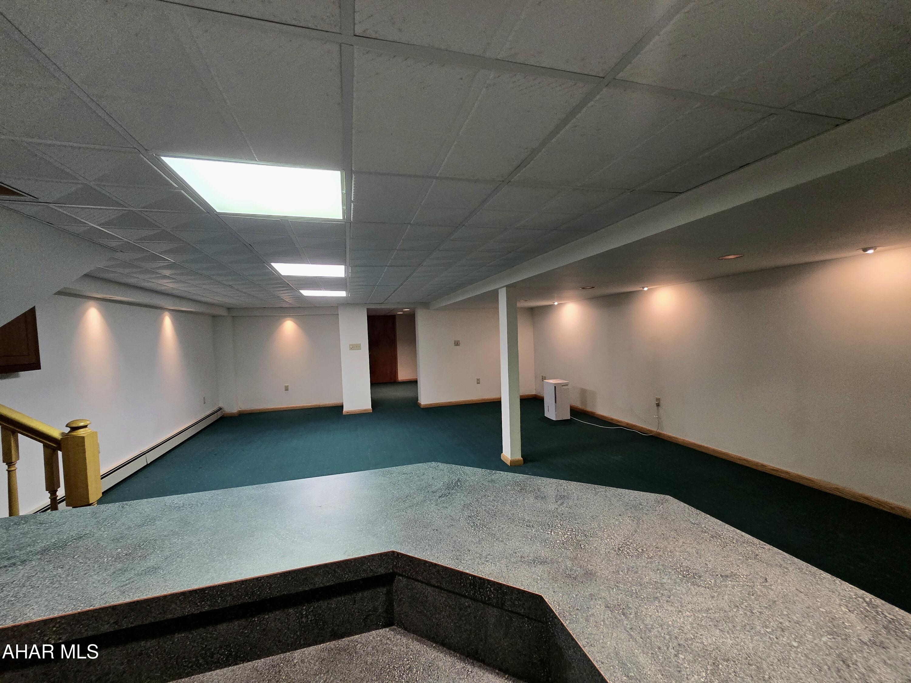 Holiday Manor - Residential