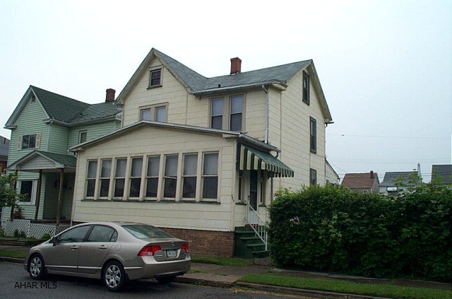 Juniata - Residential