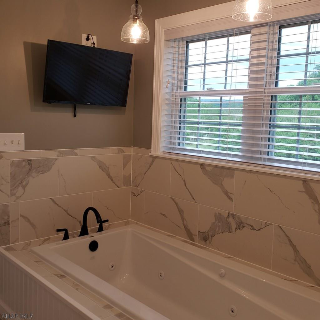 Scotch Valley - Residential