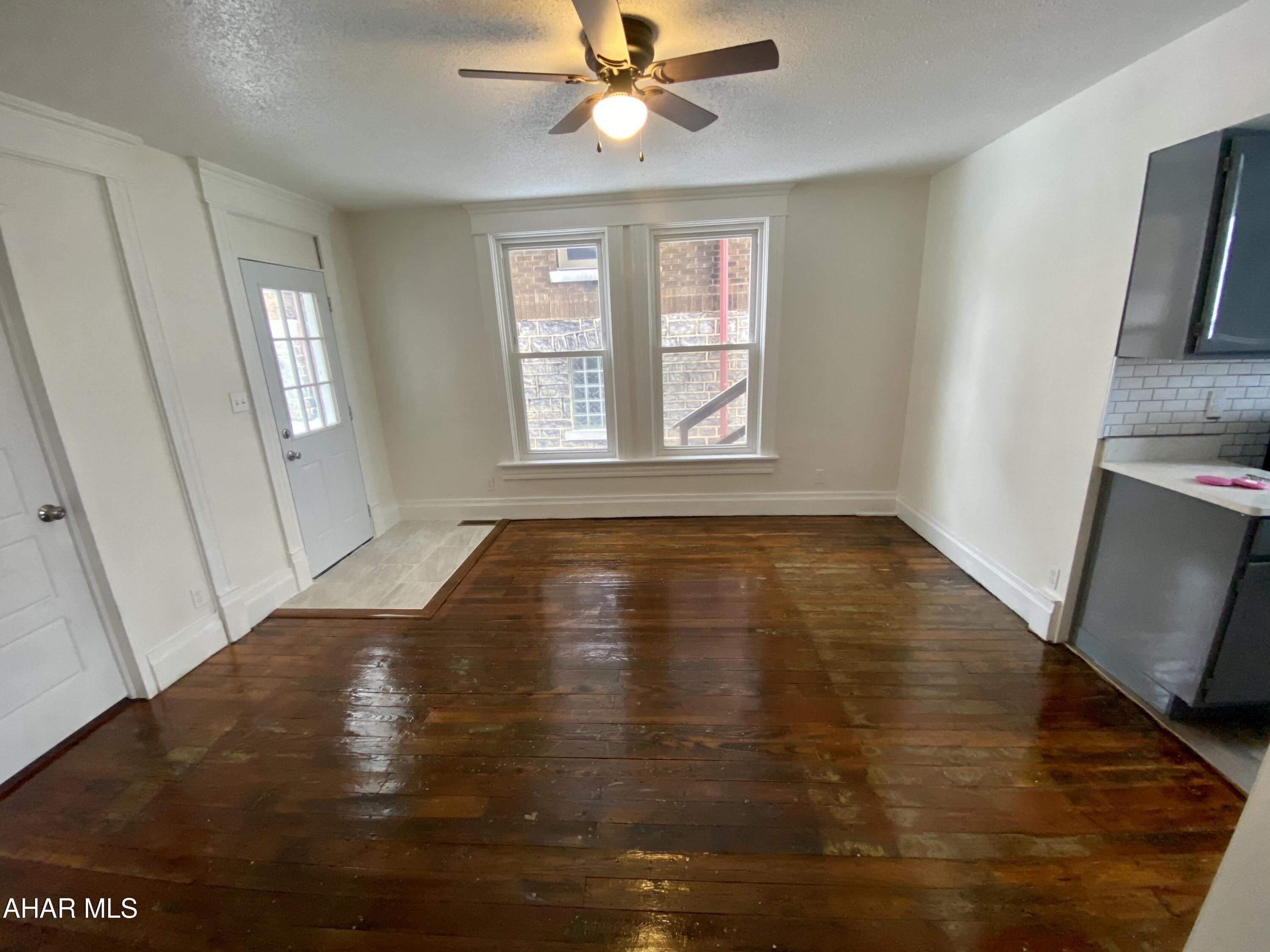 Juniata - Residential Income