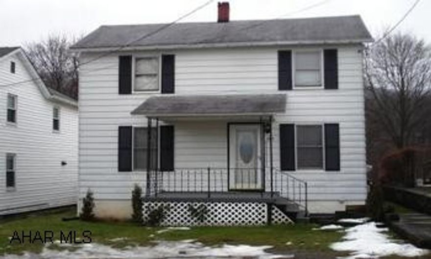 Nice home with low taxes and utilities. Homebuyer credit in effect until April 30. Call Steve Clapper at 710-7716