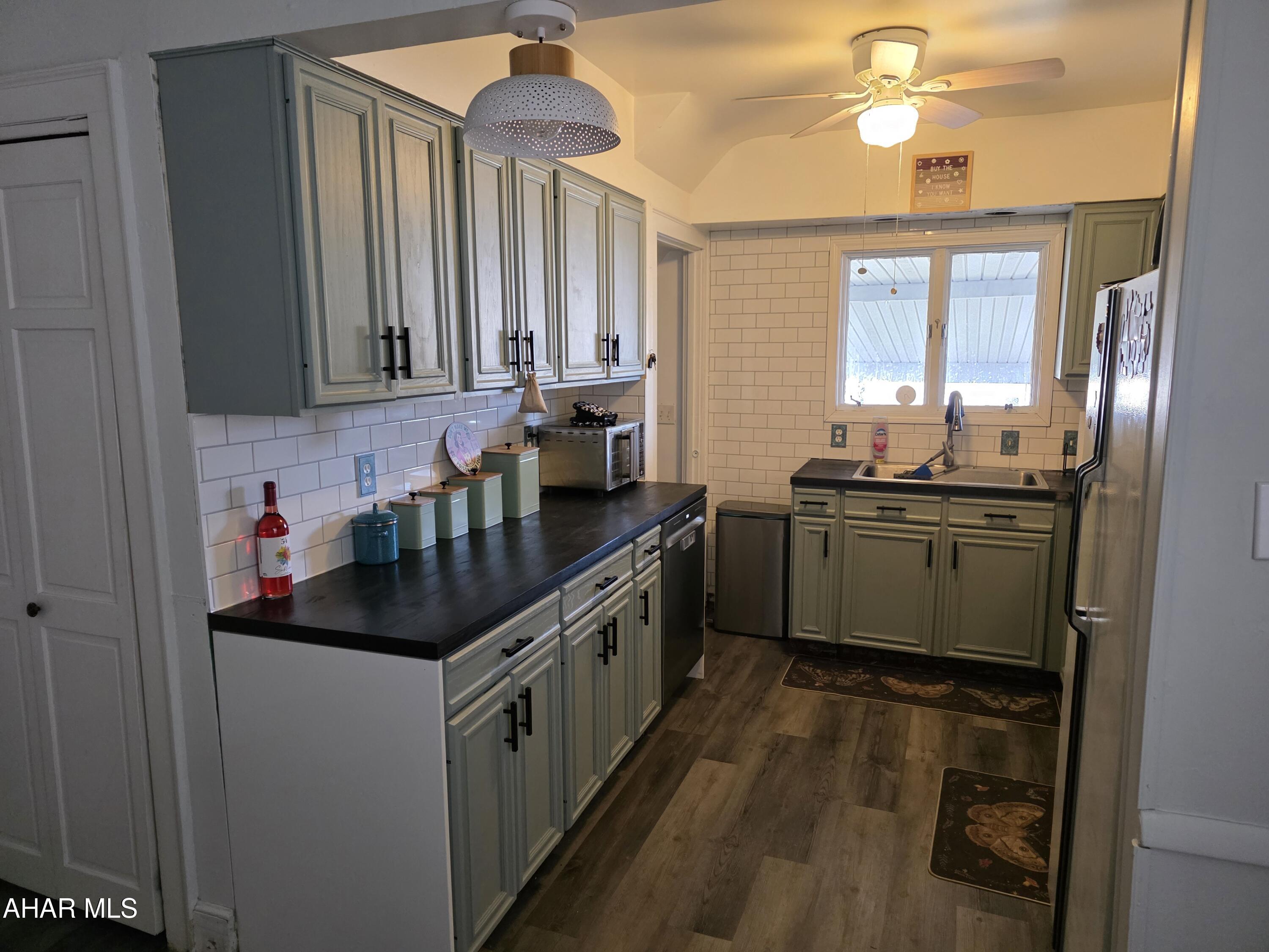 Juniata - Residential