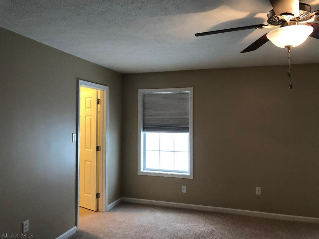 Harvest Glen - Residential