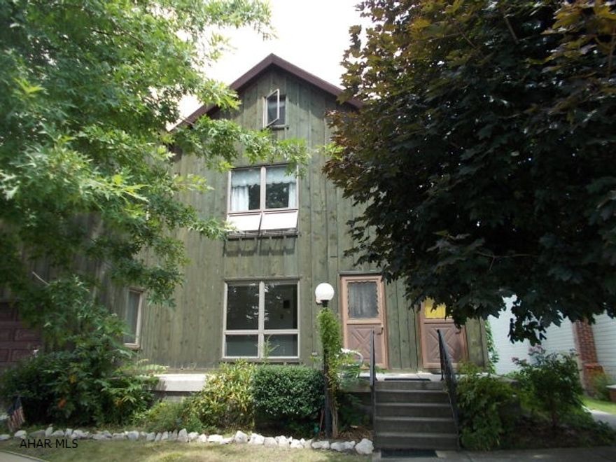 Very nice and well maintained duplex with 1 car garage and off street parking. 2nd floor tenant rents the garage for $35/month. All utilities are separated. Laundry hook-ups in the basement and storage area on side of the building. Large flat back yard.