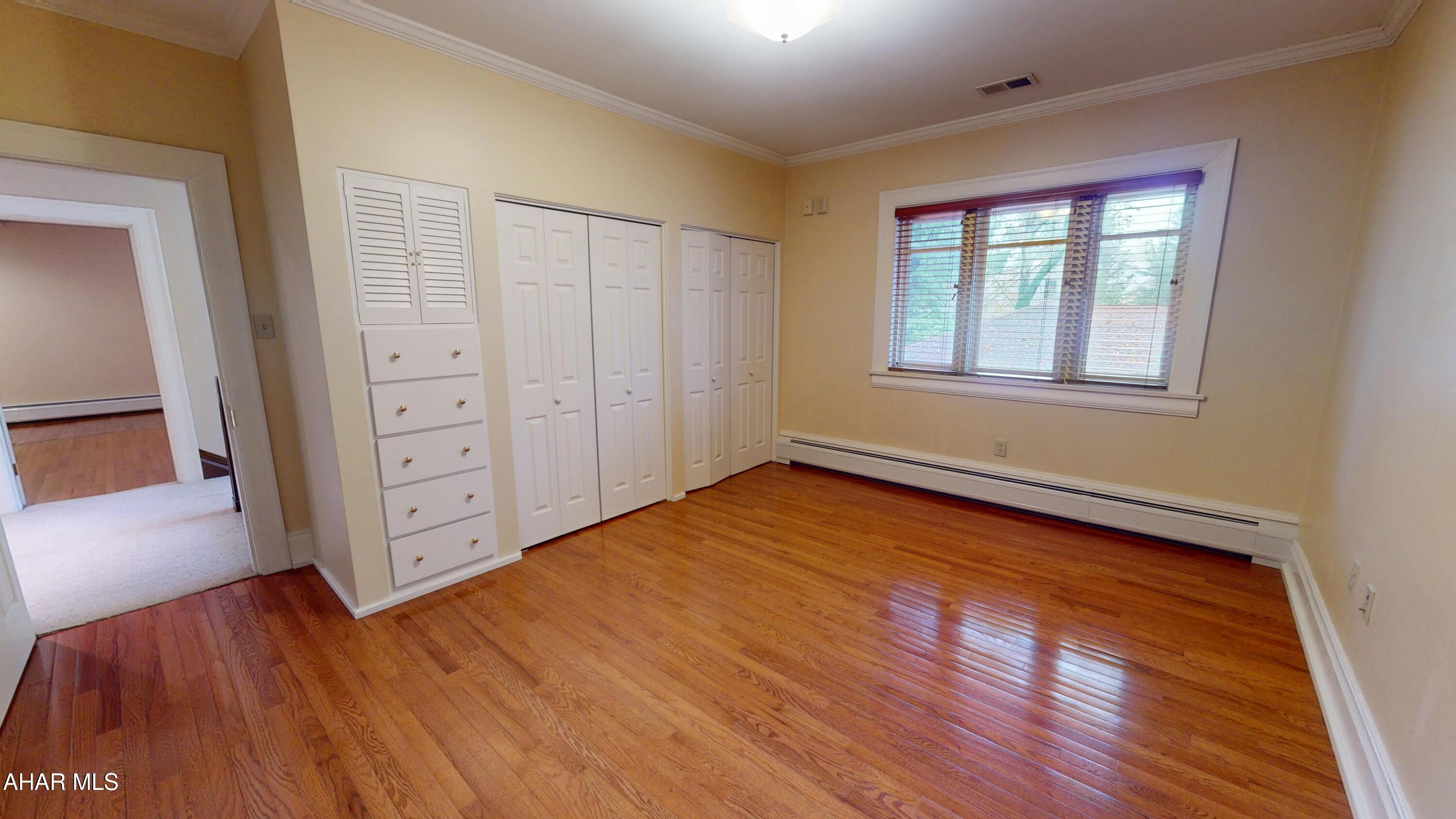 Baker Mansion - Residential